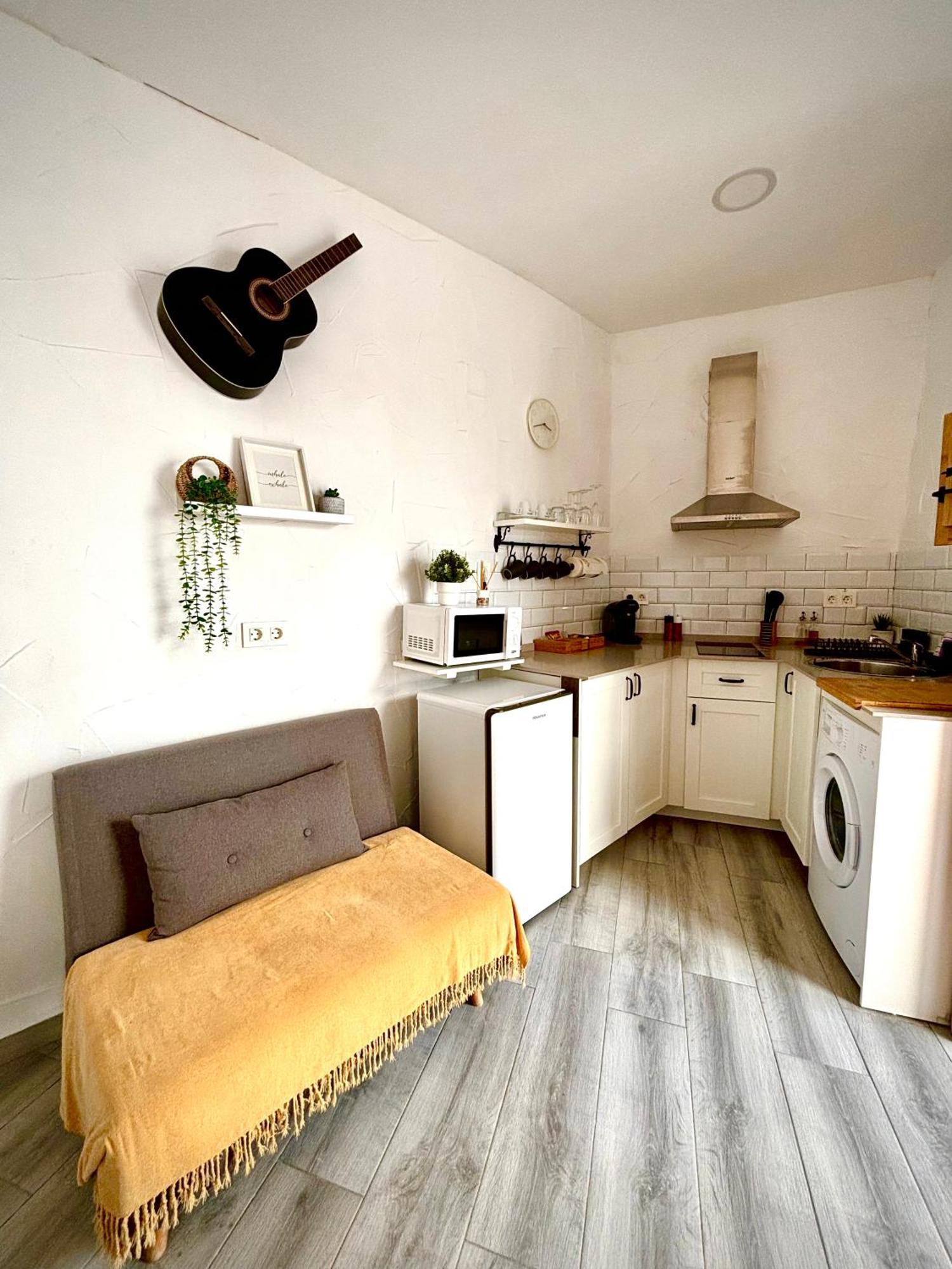 Apartamento La Lola - Patio Privado Jerez de la Frontera Exterior foto